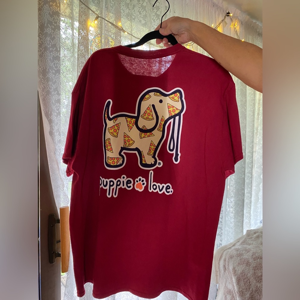 Puppy Love/ Ivory Ella Tee. LIKE NEW